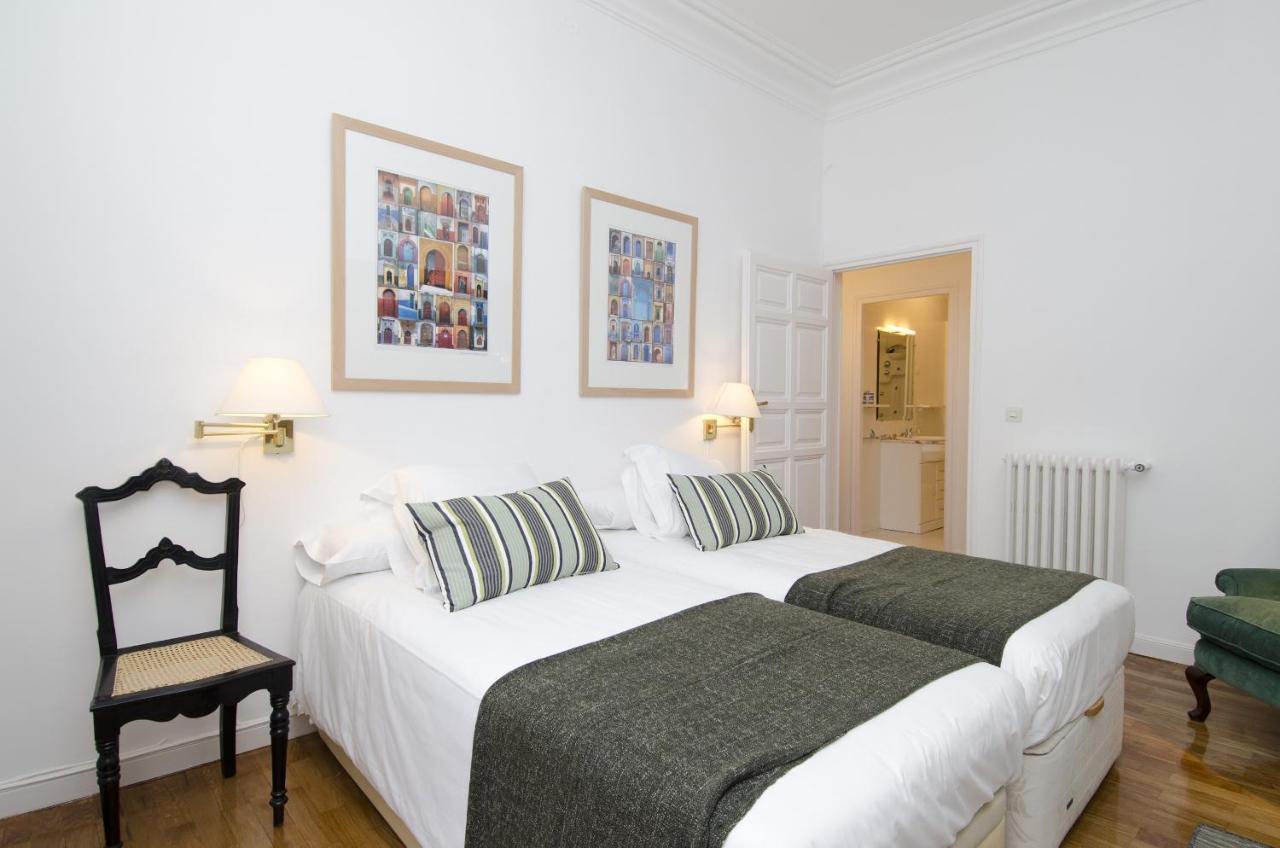 Apartamento Paseo Del Prado II En Madrid Buitenkant foto